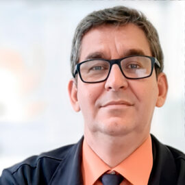 Dr. Ricardo Elias O. Tinoco